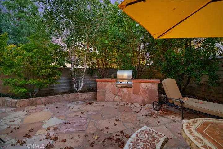 5437 Martingale Way, Fontana, California 92336
