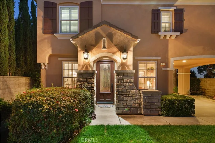 5437 Martingale Way, Fontana, California 92336