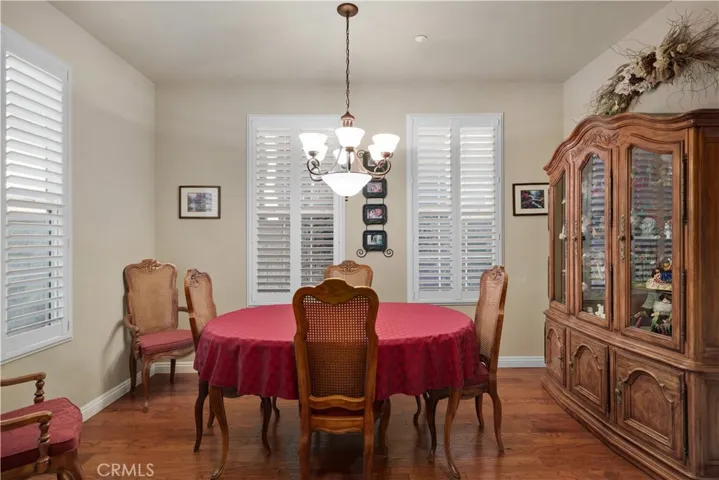 5437 Martingale Way, Fontana, California 92336