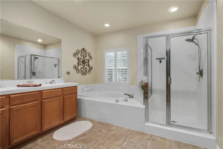 5437 Martingale Way, Fontana, California 92336