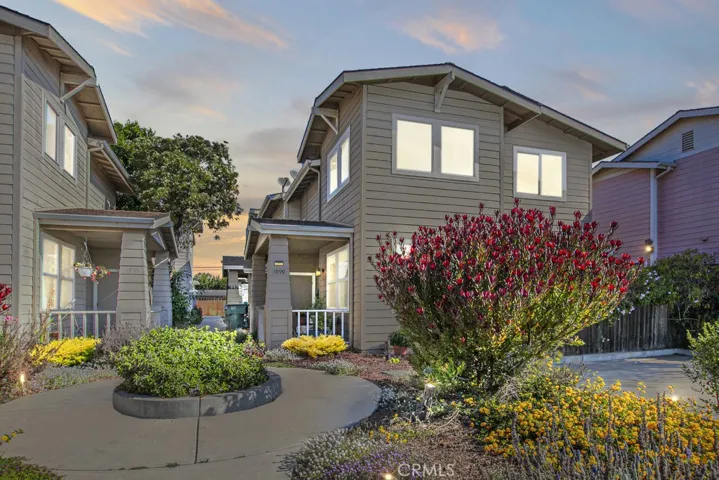 1999 Beach Street, Oceano, California 93445