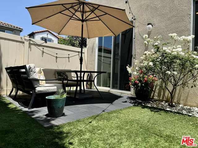 7611 N Courage Way, Van Nuys, California 91405