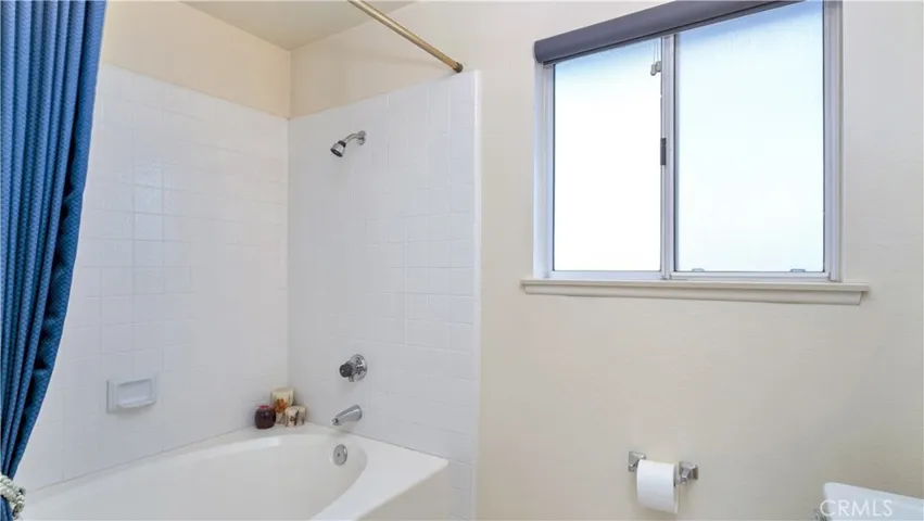 873 Hedges Drive, Corona, California 92878