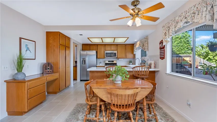 873 Hedges Drive, Corona, California 92878