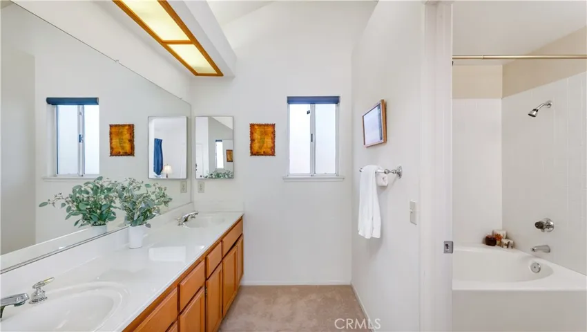 873 Hedges Drive, Corona, California 92878