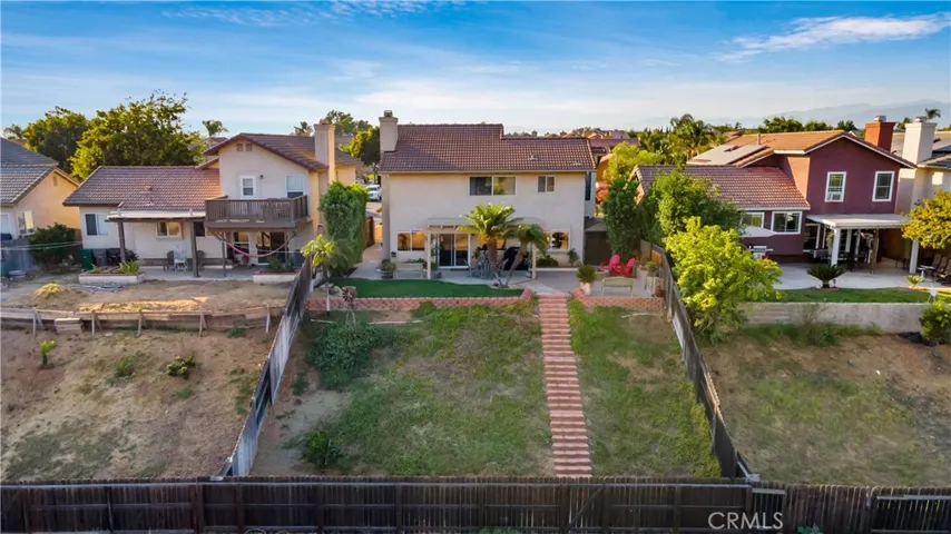 873 Hedges Drive, Corona, California 92878