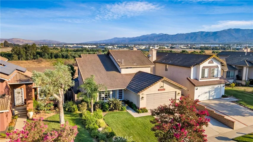 873 Hedges Drive, Corona, California 92878