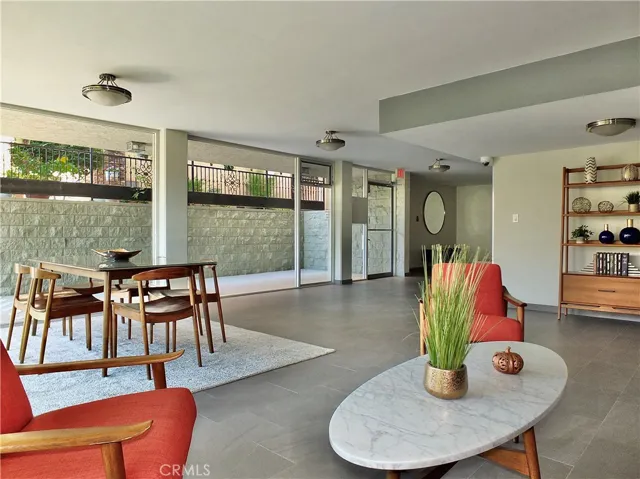 110 Termino Avenue 201, Long Beach, California 90803
