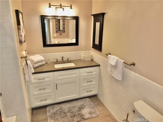 110 Termino Avenue 201, Long Beach, California 90803