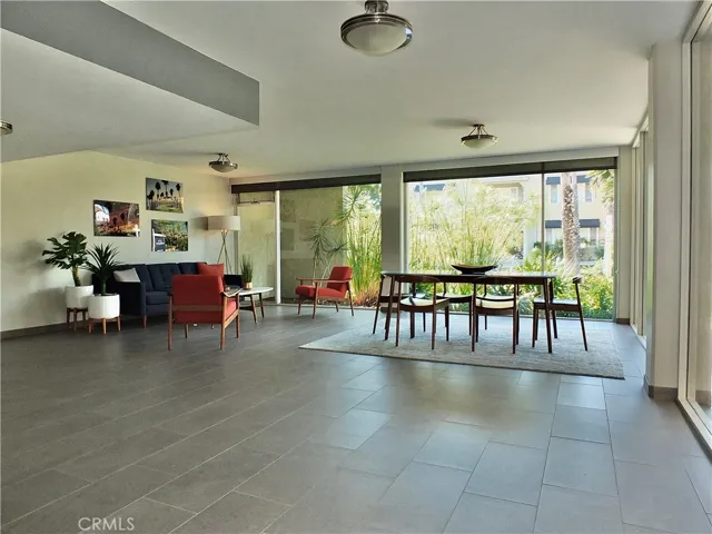110 Termino Avenue 201, Long Beach, California 90803