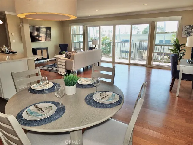 110 Termino Avenue 201, Long Beach, California 90803