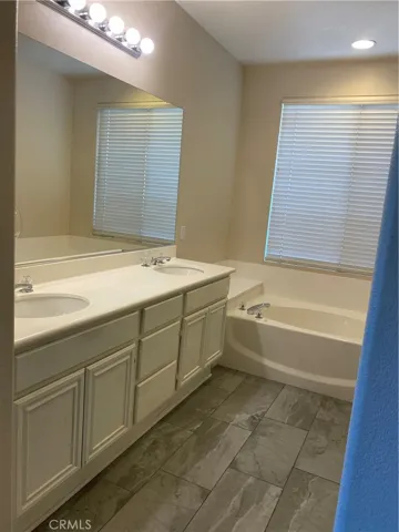 28595 Meadow View Drive, Menifee, California 92584