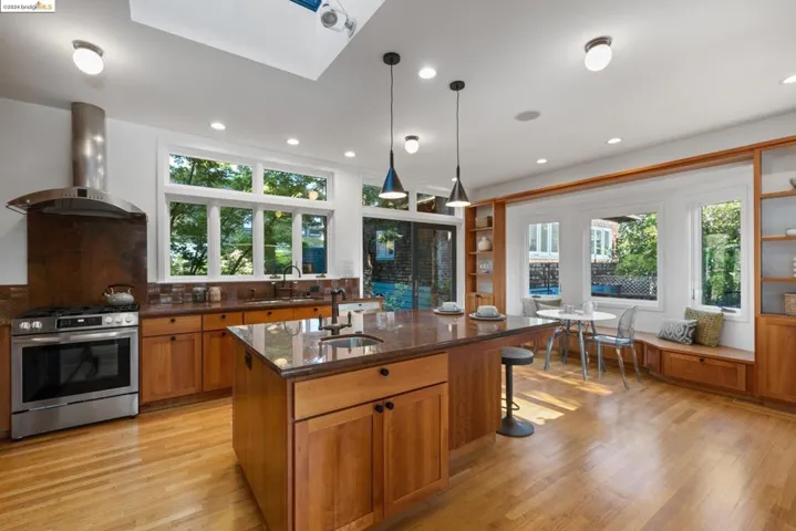 2729 Fulton St, Berkeley, California 94705