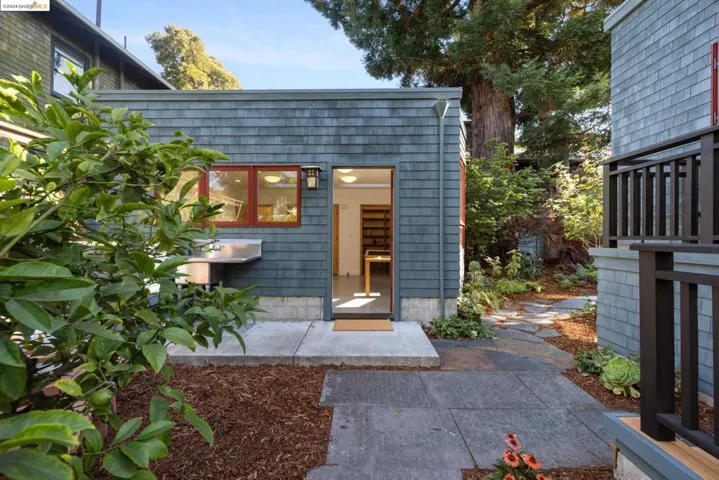 2729 Fulton St, Berkeley, California 94705