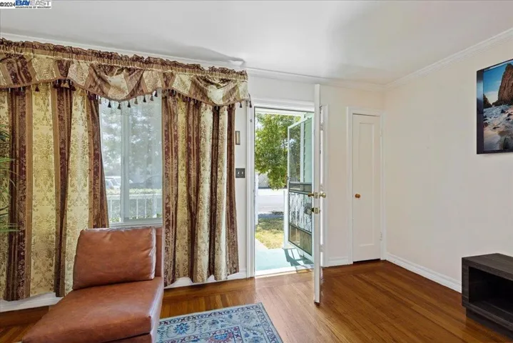 26446 Mockingbird Ln, Hayward, California 94544
