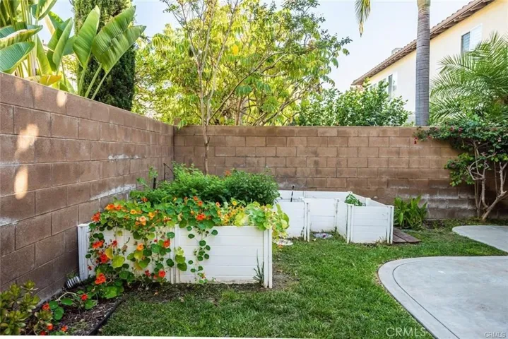 6 Preston, Irvine, California 92618