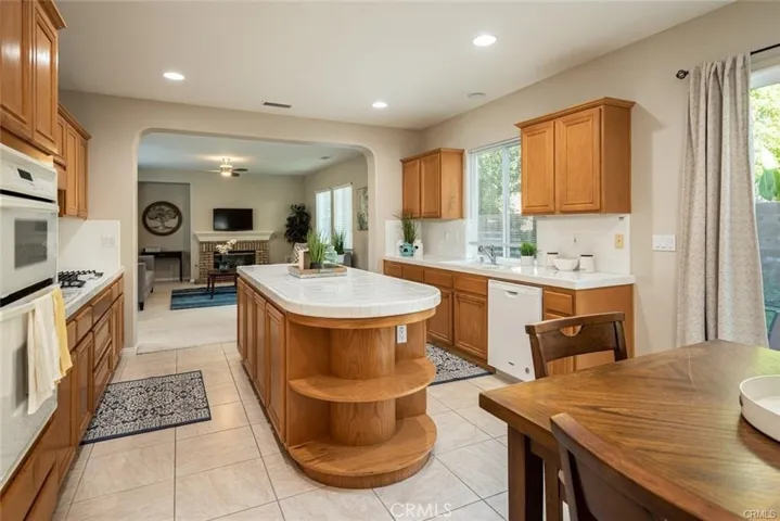 6 Preston, Irvine, California 92618