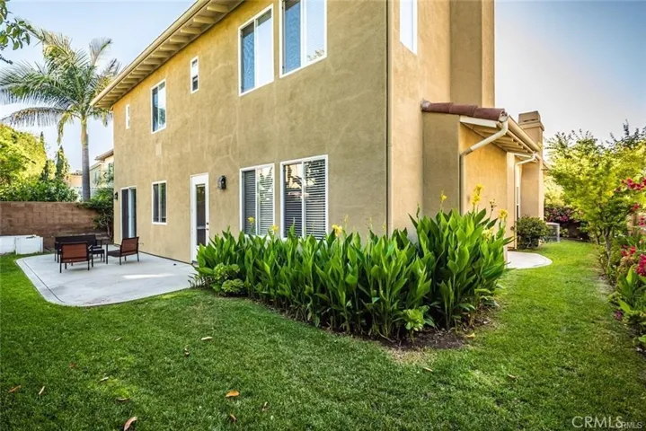 6 Preston, Irvine, California 92618