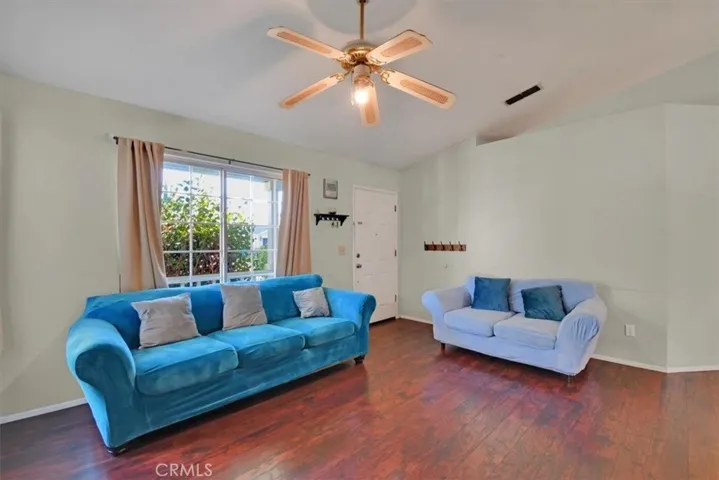 1613 Rodeo Way, Olivehurst, California 95961