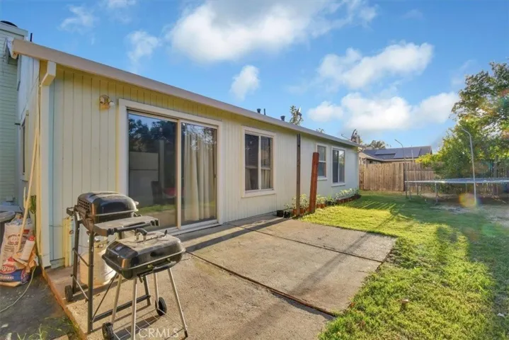 1613 Rodeo Way, Olivehurst, California 95961