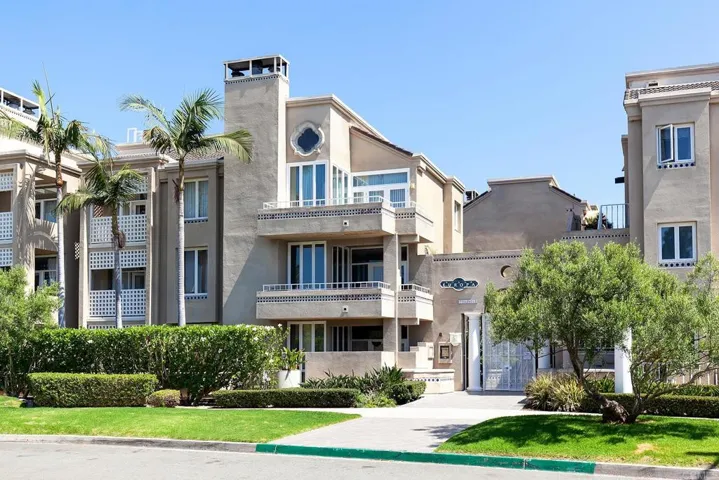4018 Nobel Dr 302, San Diego, California 92122