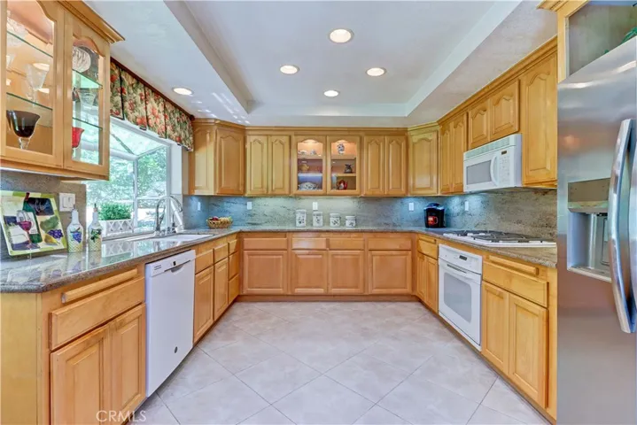 15224 Los Altos, Hacienda Heights, California 91745