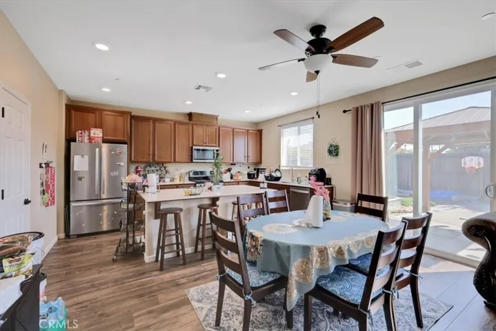 9597 Collier Avenue, Live Oak, California 95953