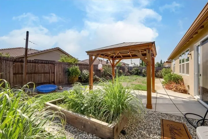 9597 Collier Avenue, Live Oak, California 95953