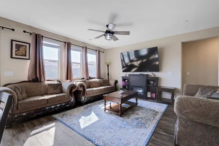 9597 Collier Avenue, Live Oak, California 95953