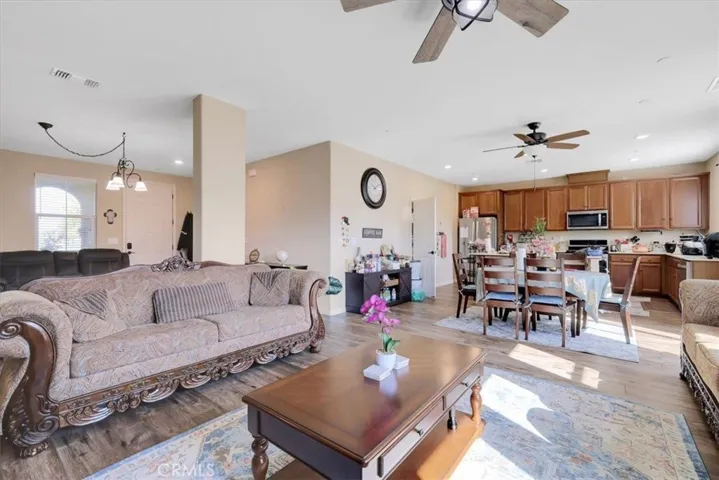 9597 Collier Avenue, Live Oak, California 95953