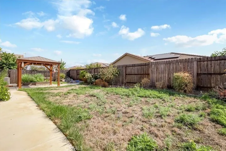 9597 Collier Avenue, Live Oak, California 95953