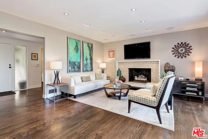 13489 Rand Drive, Sherman Oaks, California 91423