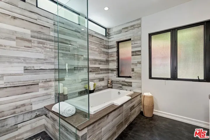 13489 Rand Drive, Sherman Oaks, California 91423