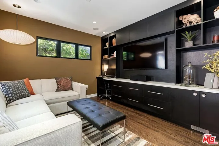 13489 Rand Drive, Sherman Oaks, California 91423