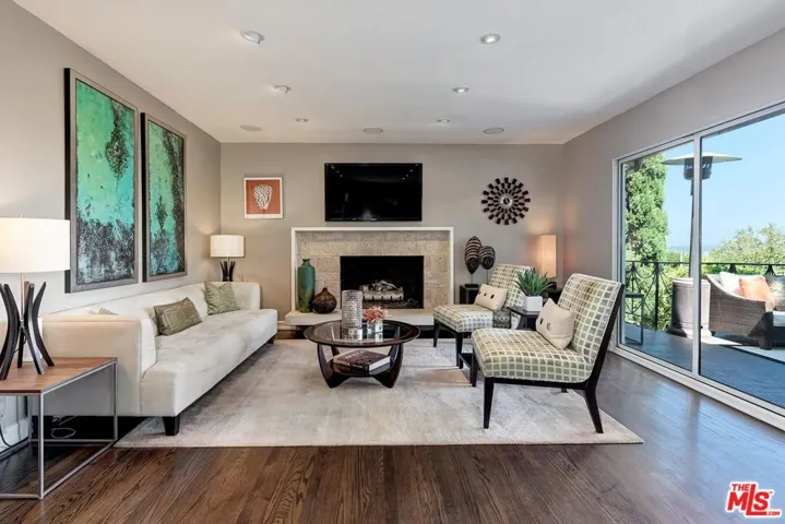 13489 Rand Drive, Sherman Oaks, California 91423