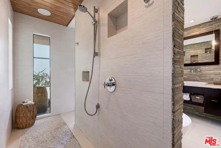 13489 Rand Drive, Sherman Oaks, California 91423