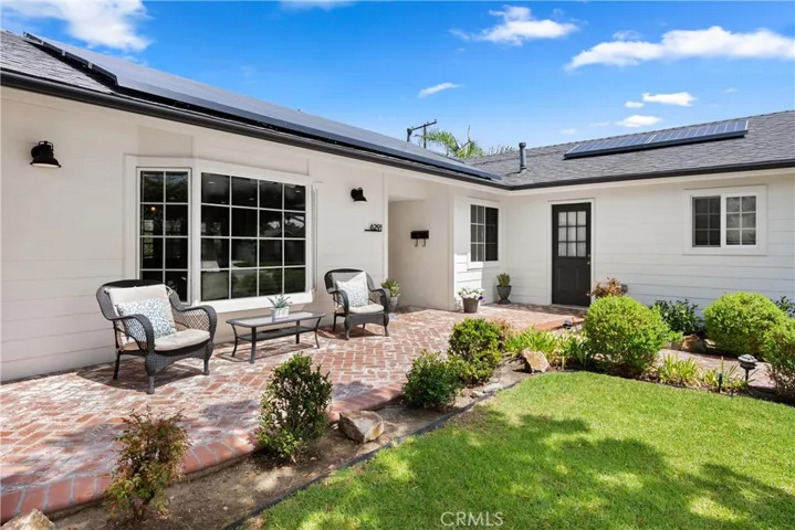6291 Fallingwater Drive, Huntington Beach, California 92647