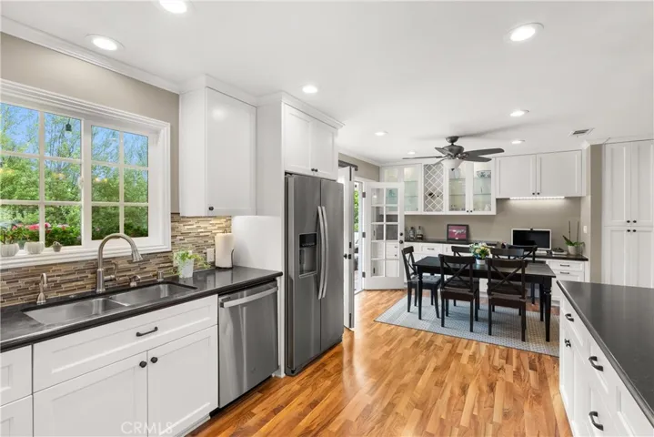 6291 Fallingwater Drive, Huntington Beach, California 92647
