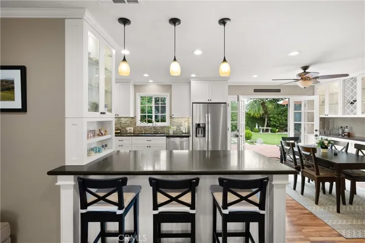 6291 Fallingwater Drive, Huntington Beach, California 92647