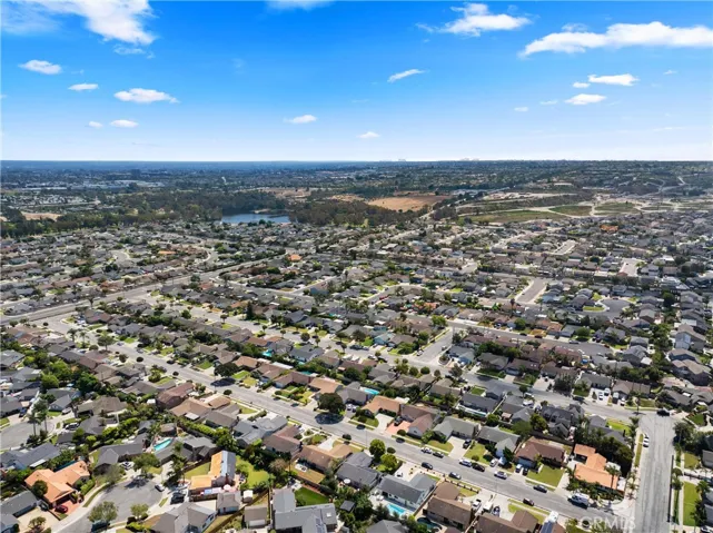 6291 Fallingwater Drive, Huntington Beach, California 92647