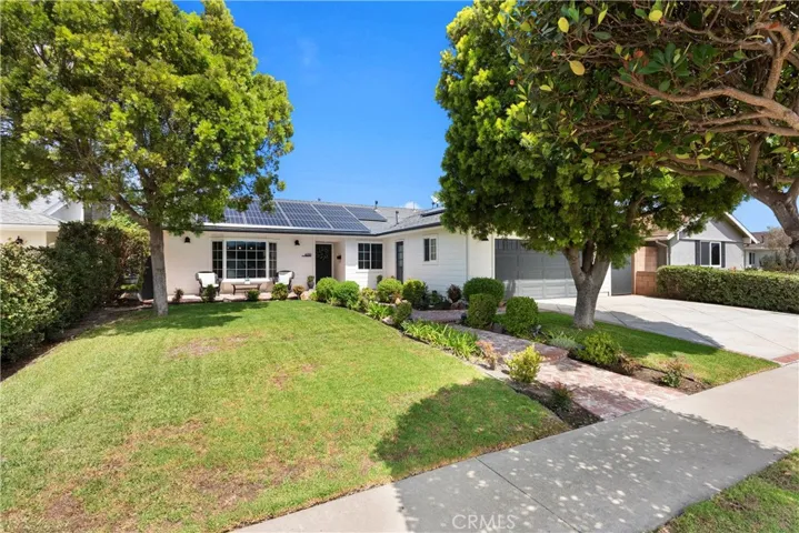 6291 Fallingwater Drive, Huntington Beach, California 92647