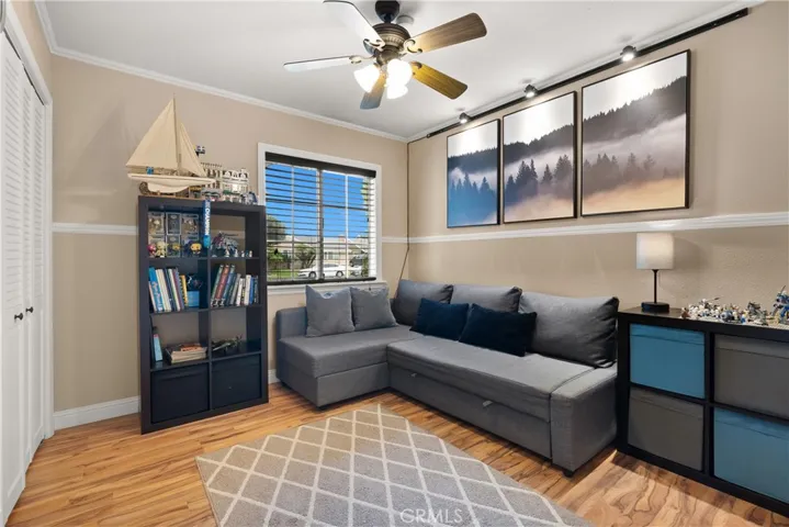 6291 Fallingwater Drive, Huntington Beach, California 92647