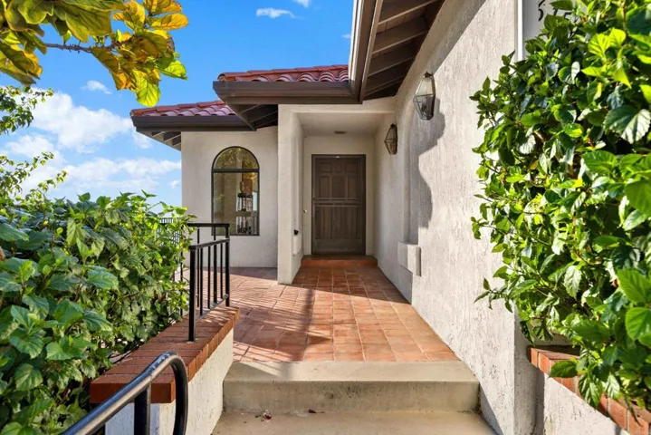 6150 Camino Sacate, San Diego, California 92120