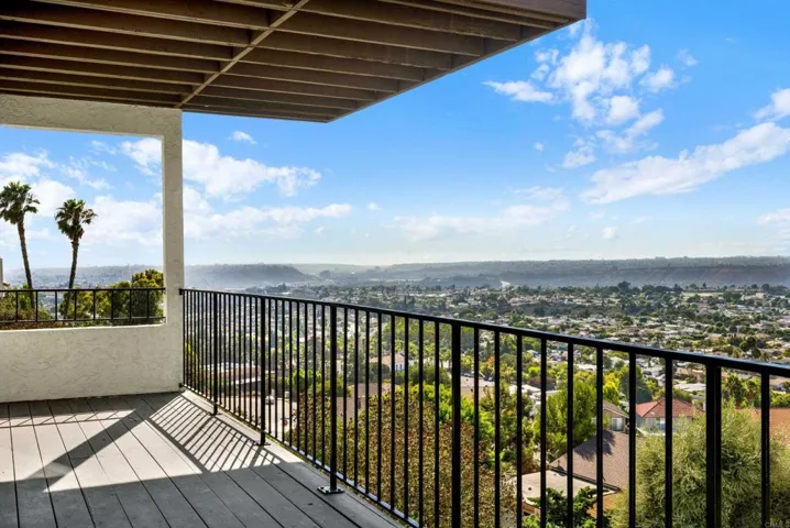 6150 Camino Sacate, San Diego, California 92120