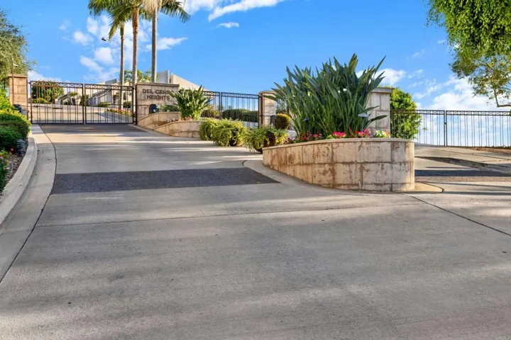 6150 Camino Sacate, San Diego, California 92120