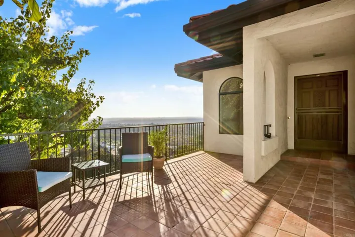 6150 Camino Sacate, San Diego, California 92120
