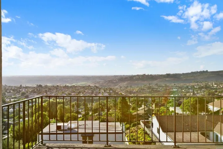 6150 Camino Sacate, San Diego, California 92120