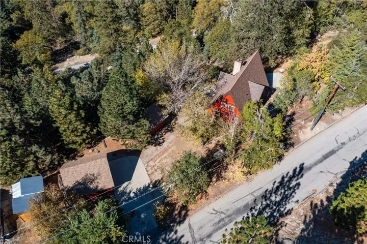 6392 Spruce Avenue, Angelus Oaks, California 92305