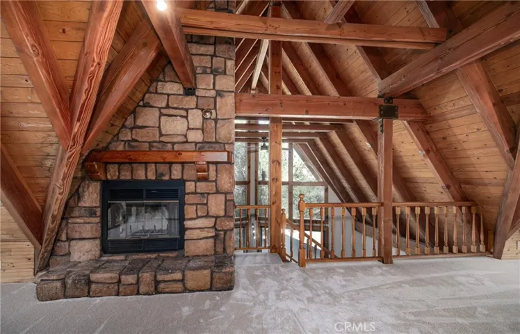 6392 Spruce Avenue, Angelus Oaks, California 92305