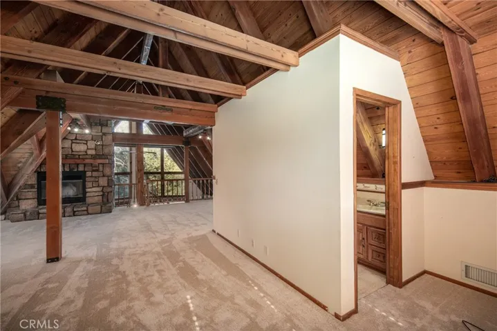 6392 Spruce Avenue, Angelus Oaks, California 92305